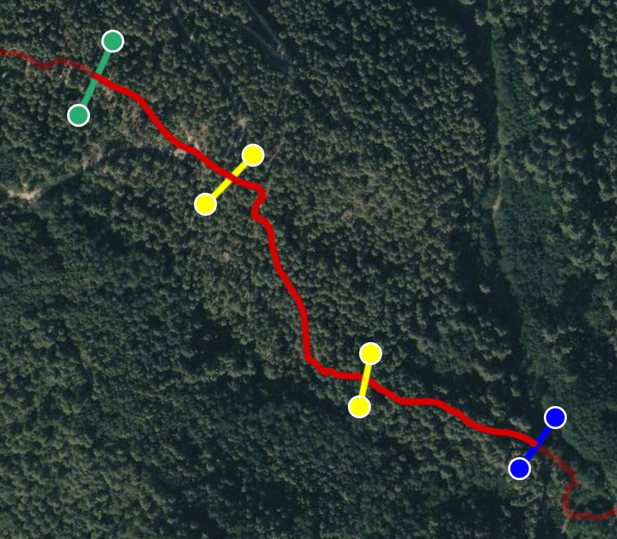The Chrono app with split lines drawn across a route on the map: green at the start, two yellow intermediates and blue at the finish, each placed by hand.
